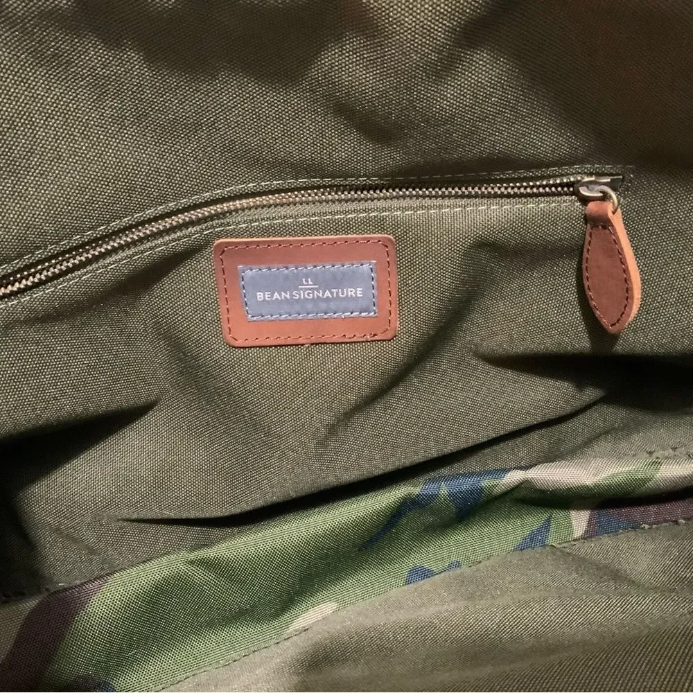 LL BEAN KHAKI CANVAS BROWN LEATHER 18